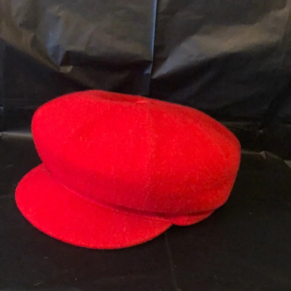 Red wool Spitfire Newsboy hat by Kangol ladies Medium = size 7, new no tags. - Picture 1 of 6